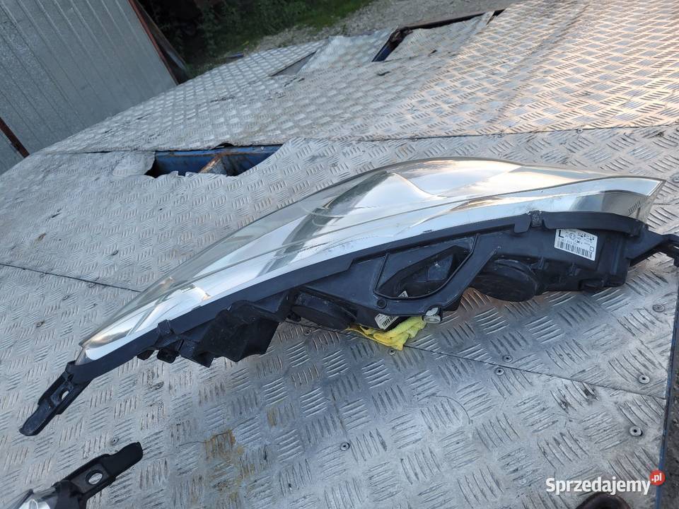 Lampy przednie Peugeot 407 komplet ładne mazowieckie Zwoleń