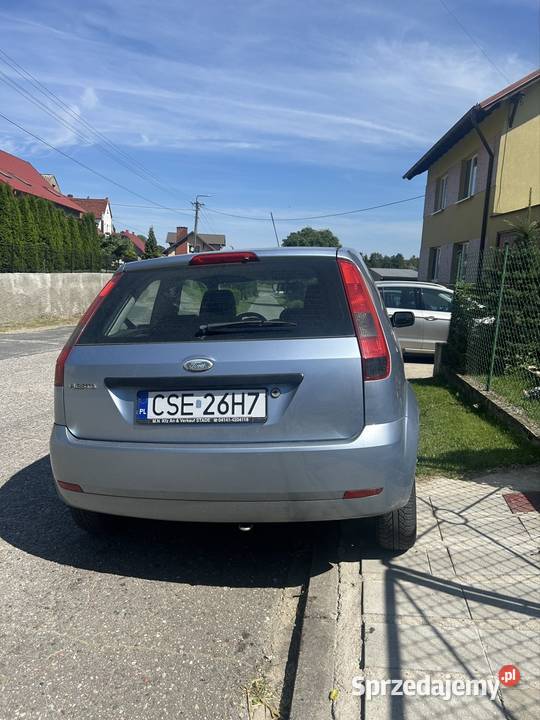 Ford fiesta niebiesko srebrny kujawsko-pomorskie Mała Cerkwica