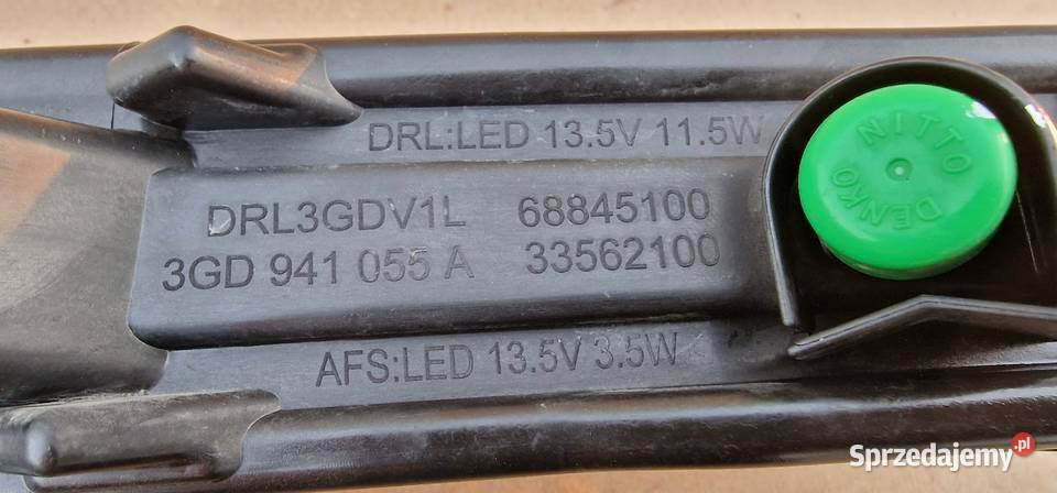 PASSAT VW B8 GTE HALOGEN LEWY ORYGINAŁ IDEALNY Bieleń