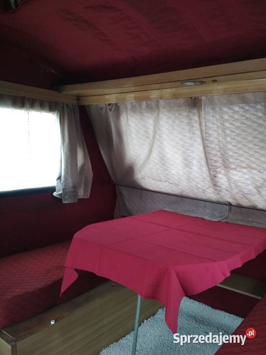 sprzedam przyczepę kempingową na działkę