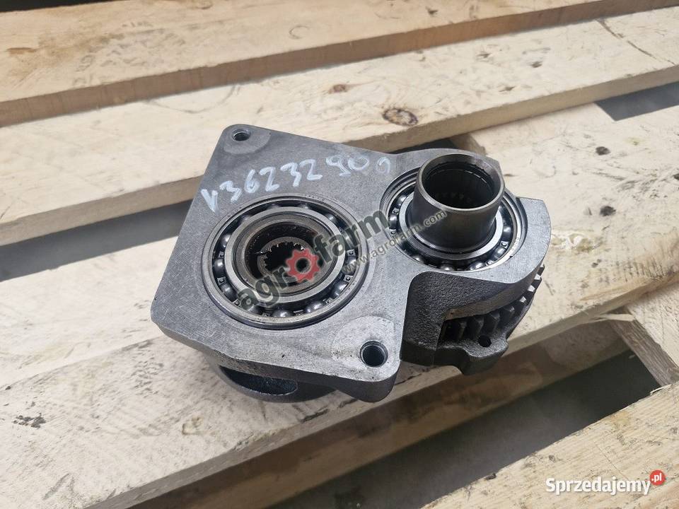 Uchwyt Valtra N91H N101C T121C T191LS Byków sprzedam