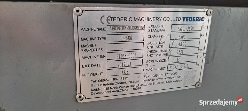 Wtryskarka Tederic D680 robot Produkcja Łowicz