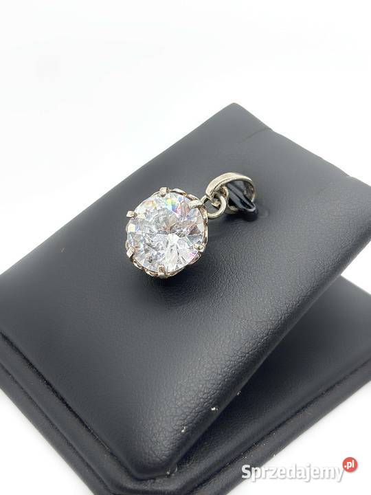 Srebrna zawieszka pr 925 388g Cyrkonia sprzedam