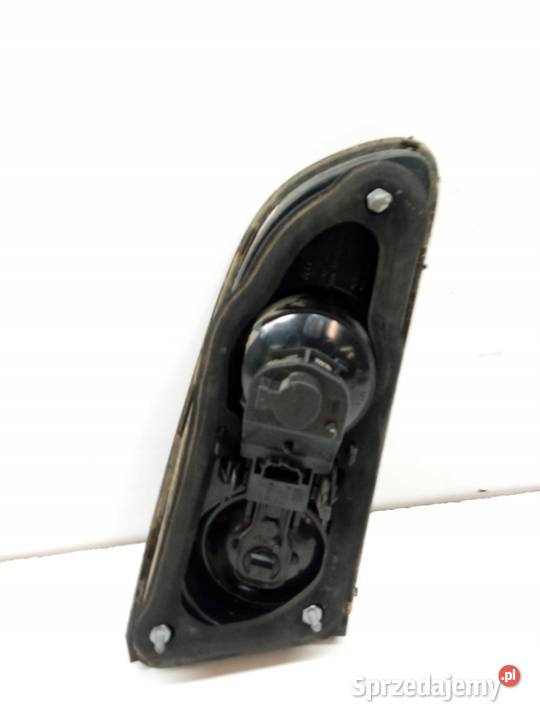 LAMPA TYŁ W KLAPĘ PRAWA SEDAN Seat Cordoba II Rok produkcji 2005 Części samochodowe
