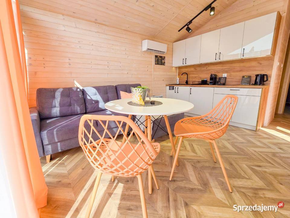 Domek na wynajem z prywatnym jacuzzi Sylwester Zator sprzedam