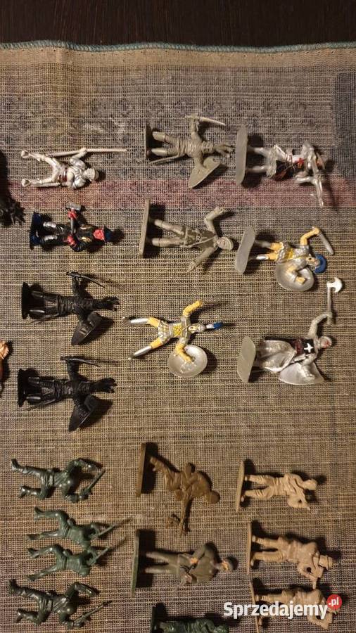 Żołnierzyki żołnierz rycerzyki rycerze figurki Pozostałe Skierniewice