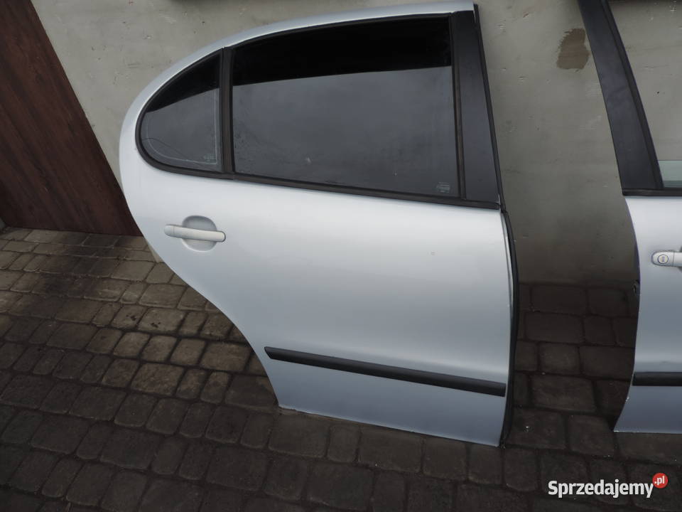 SEAT TOLEDO II LEON I DRZWI PRAWY TYŁ LB7Z Nowy Sącz