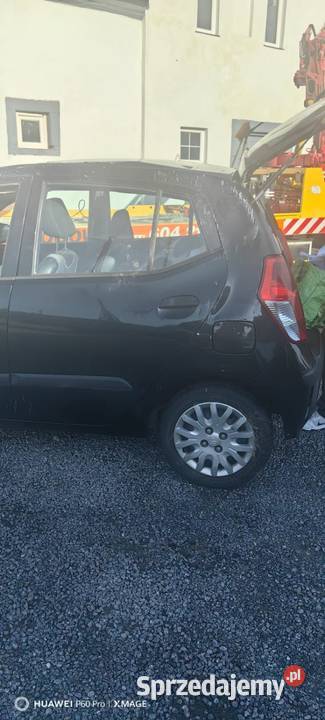 Hyundai i10 dachowaniu czarny Dzierżoniów