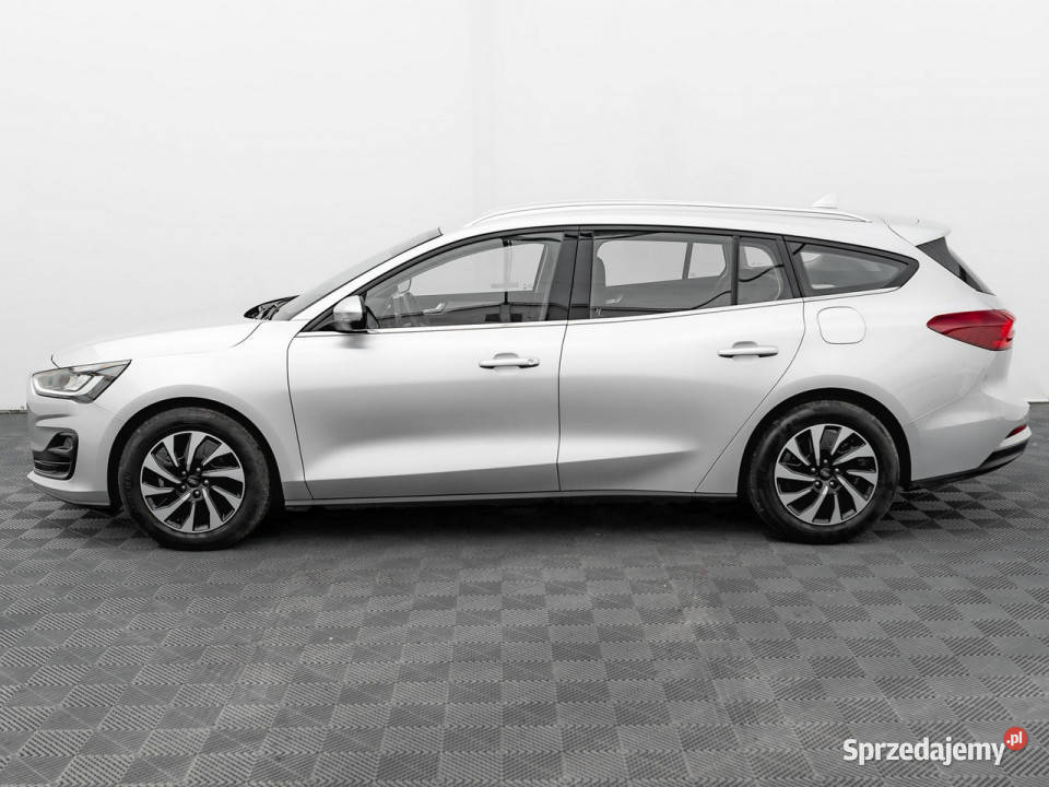 Ford Focus WD6989R10 EcoBoost Titanium Podgrzf Pępowo