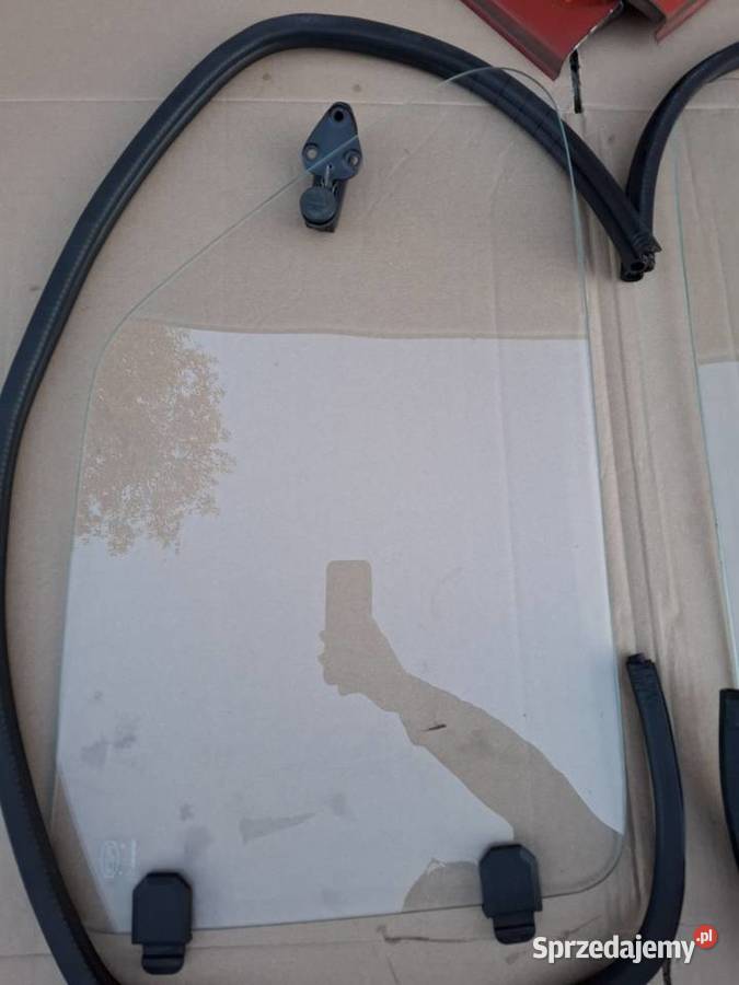 Szyby uchylne uchylane Fiat 126p Maluch Boczne (drzwi) Strzelce Opolskie