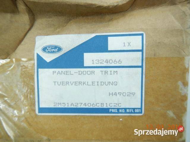 BOCZEK TAPICERKA DRZWI PRAWY TYŁ FORD FOCUS MKII osobowe sprzedam
