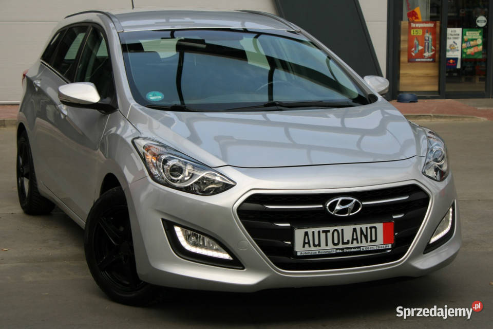 Hyundai i30 Bezwypadkowy bogata wersja benzyna Gliwice
