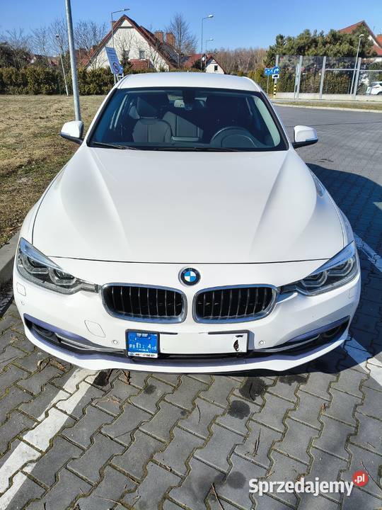 Sprzedam BMW seria 3 światła LED