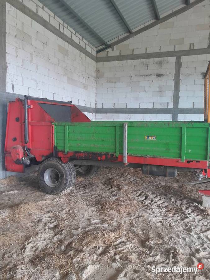 Sprzedam rozrzutnik obornika Rząśnik