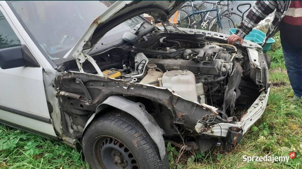 Mercedes 124D