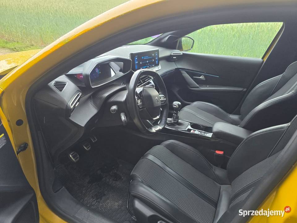 Peugeot 208 GT line niski przebieg manualna