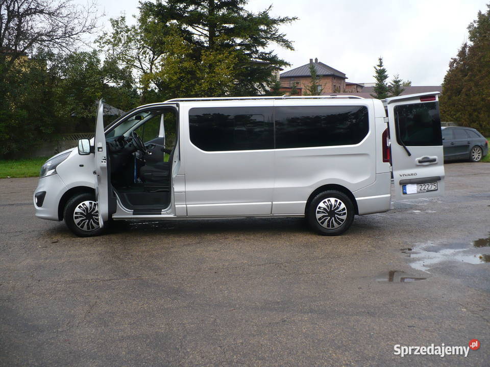 Opel Vivaro 9 OSÓB LONG Idealny do Jazdy Salon Rok produkcji 2015 Siewierz
