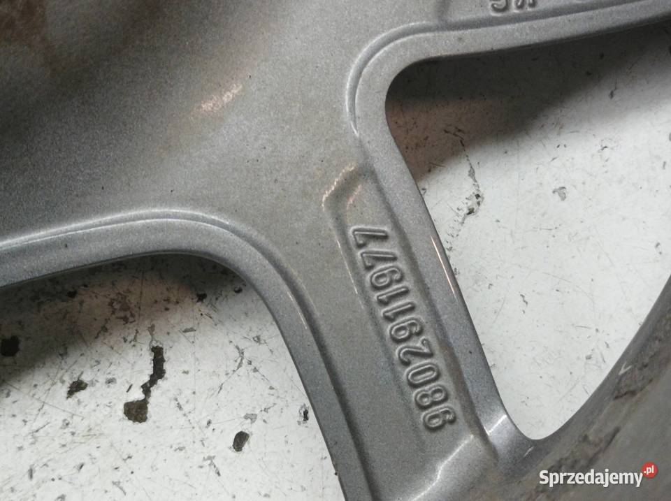 FELGA ALUMINIOWA R16 4X108 ET19 OC65MM 65J16CH4