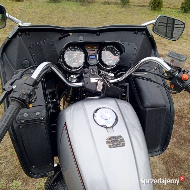 Honda GL Silwer Wing 500 500cm3 Karszyn