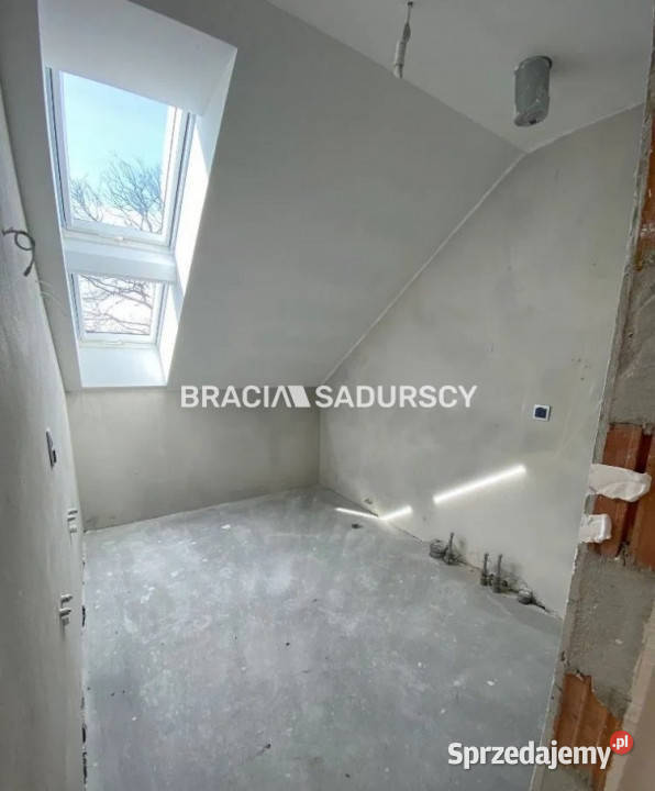 Sprzedam dom bliźniak 137m2 Wołowice utwardzona