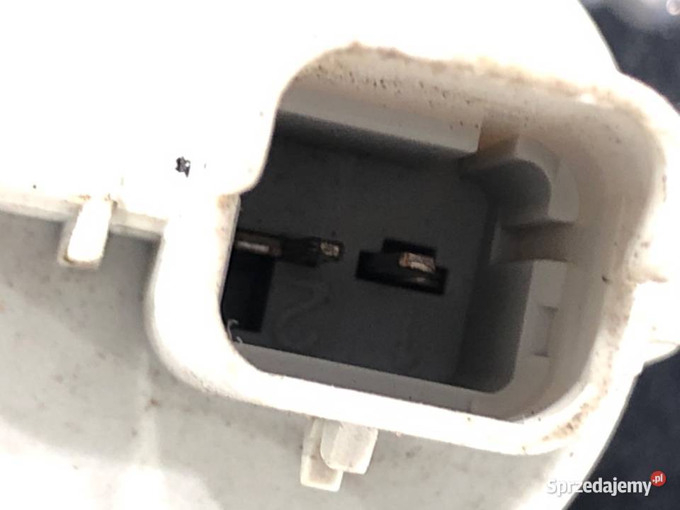 KIERUNKOWSKAZ PRAWY PRZÓD RENAULT MEGANE IV podkarpackie