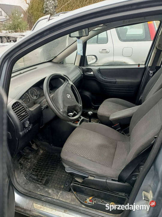 Opel Zafira Opel Zafira 20 DTI 101 03r A Tarnów sprzedam