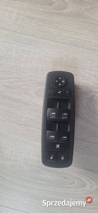 68262252AC DODGE RAM 20192024 PANEL SZYB śląskie Rybnik