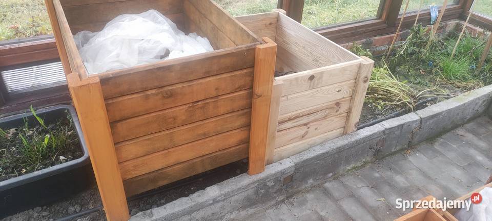 Donice drewniane na balkon taras do ogrodu