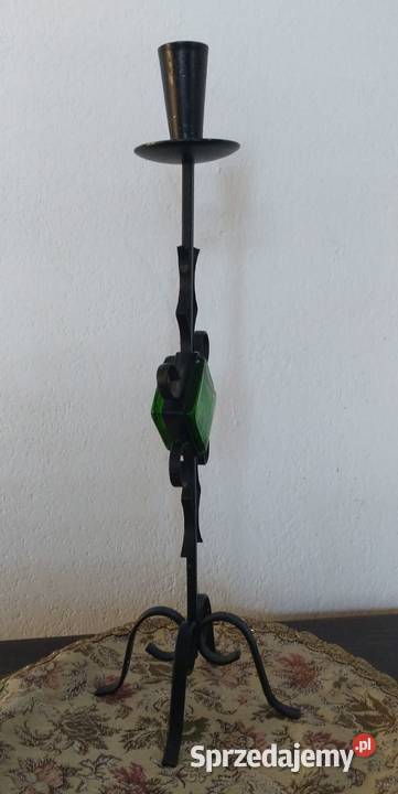 Metalowy kuty świecznik z ub wieku wielkopolskie Krotoszyn