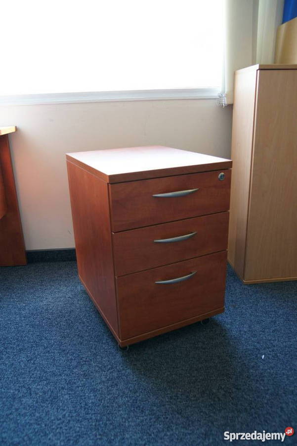 Meble biurowe biurkaregałyszafa krzesła Warszawa