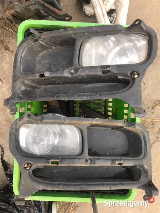 Toyota avensis t25 halogen lewy prawy kompletny mazowieckie Wołomin sprzedam