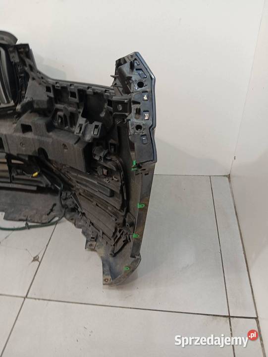ZDERZAK PRZÓD PDC POD KAMERE 72316 Volvo XC 90