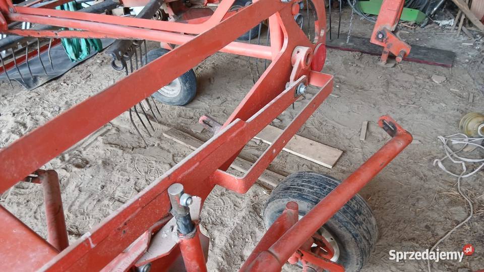 Zgrabiarka Kuhn 35m Zgrabiarki i przetrząsacze Lipnik