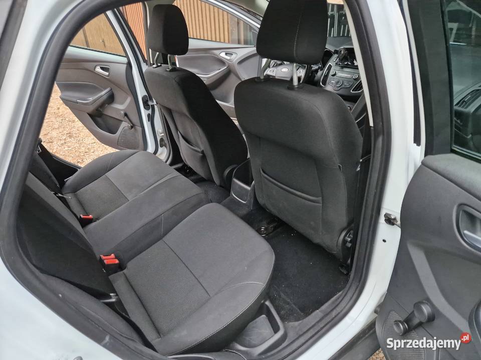 Ford Focus Mk3 16 TiVCT Trend salon bezwypadkowy Focus