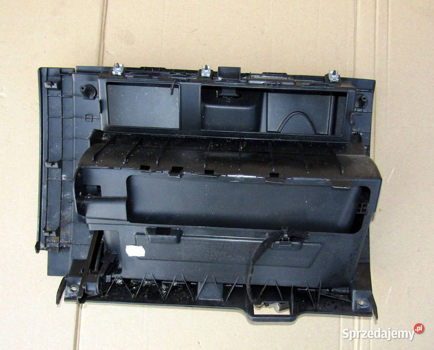 SCHOWEK PASAŻERA SEAT IBIZA V 6F KJ1 6F1857095S osobowe łódzkie Mysłaków