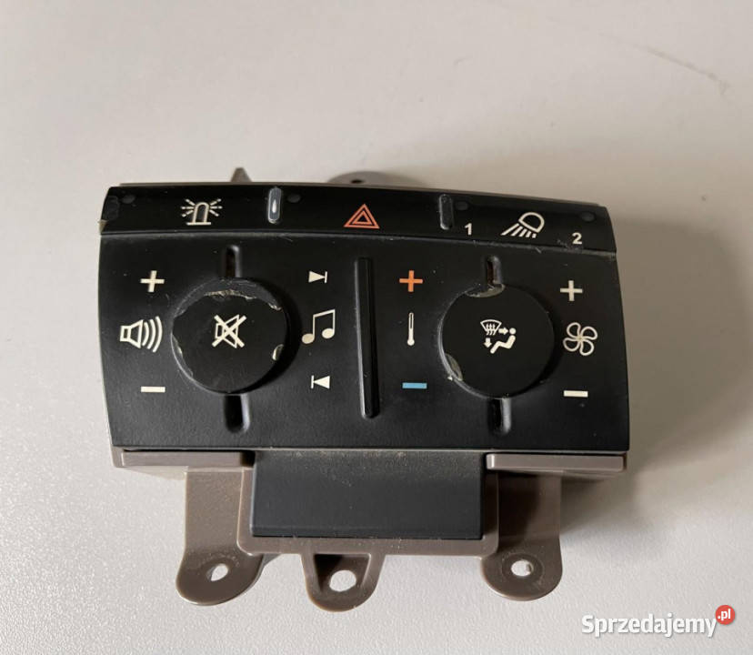 JOHN DEERE RE 572108panel sterowania