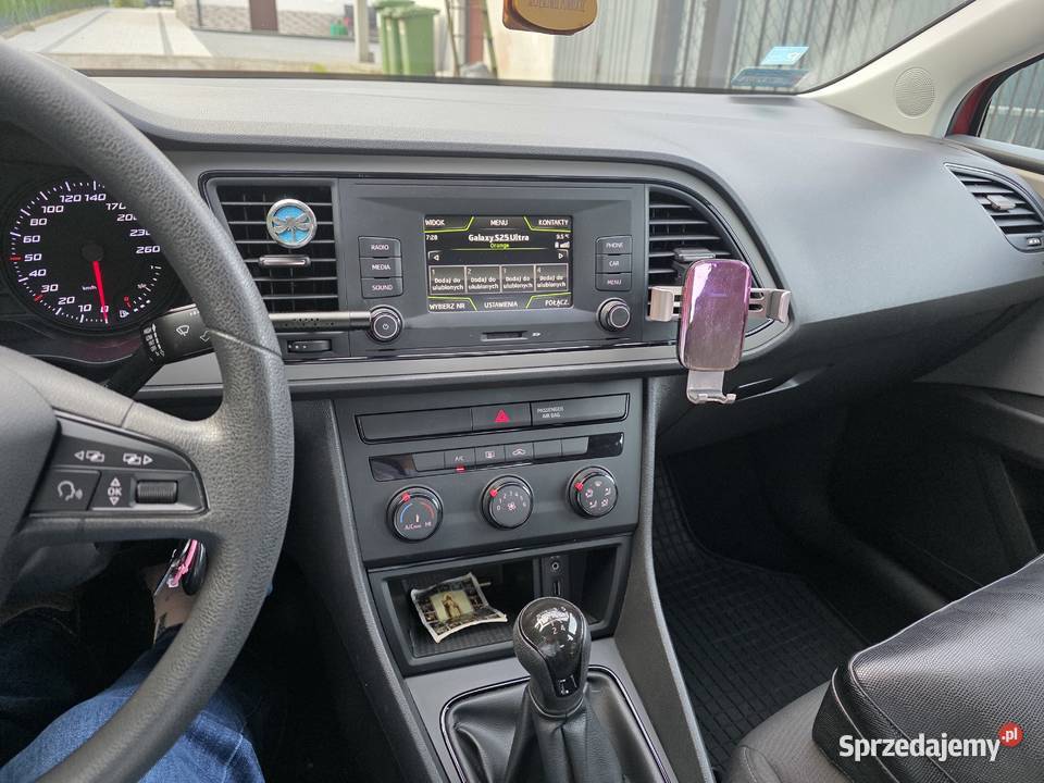 Seat Leon Bezwypadkowy 2017 Zadbany 132 Benzyna nieuszkodzony Skawina