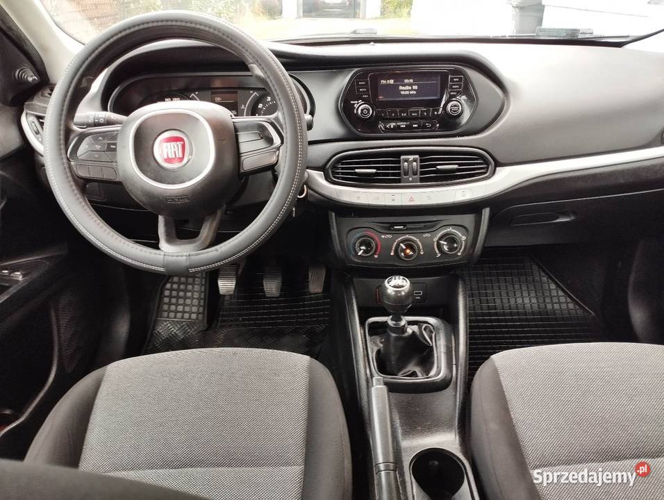 Fiat Tipo 14 2017 rpierwszy właśpolski salon Racibórz