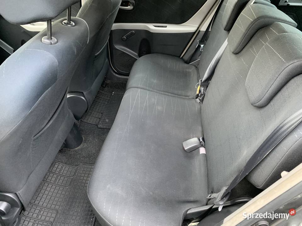 Toyota Yaris 14 D4D 2008 r Opłatach Płock sprzedam