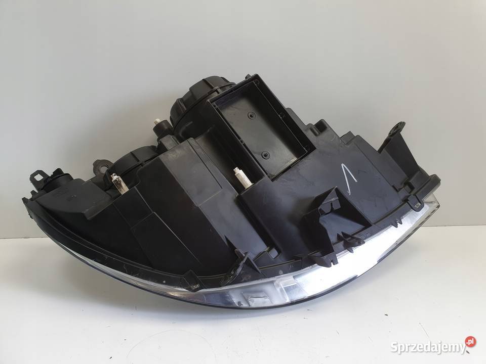 LAMPA LEWA Peugeot 807 Citroen C8 PRZEDNIA lewy Rudka sprzedam