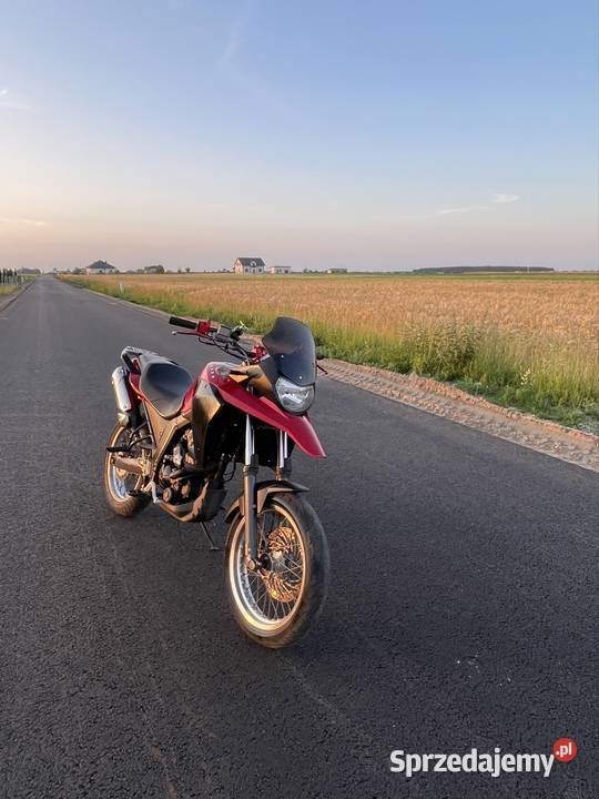 Derbi terra 125 Na gaźniku czerwony Derbi Niwiska