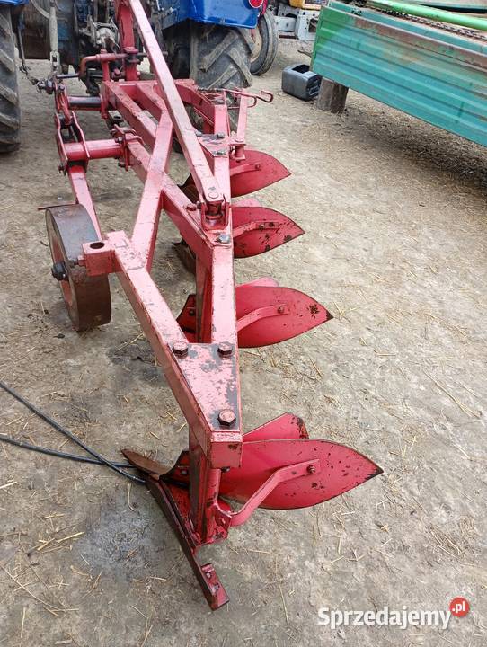 Pług awemak 4 skiby Dzierzkowice-Podwody