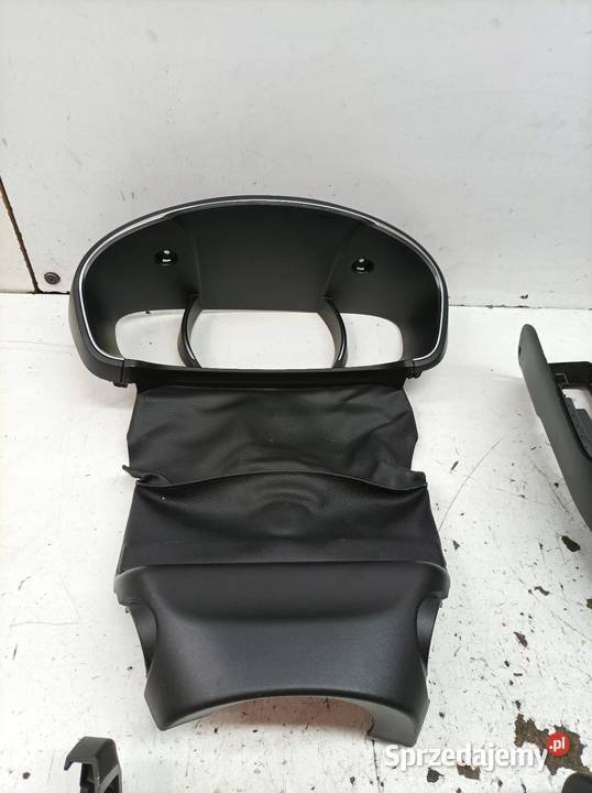 OBUDOWA KIEROWNICY LICZNIKA OSŁONA POD Kierownice sprzedam