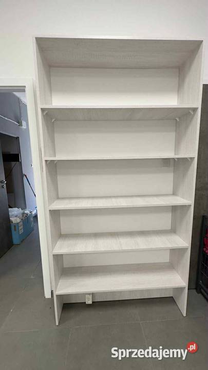 Sprzedam wyposażenie sklepu