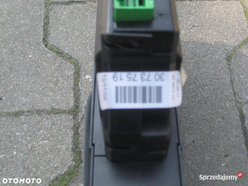 VOLVO XC90 PRZEŁĄCZNIK SZYBY PRZÓD RH 30737519 osobowe Rakoniewice