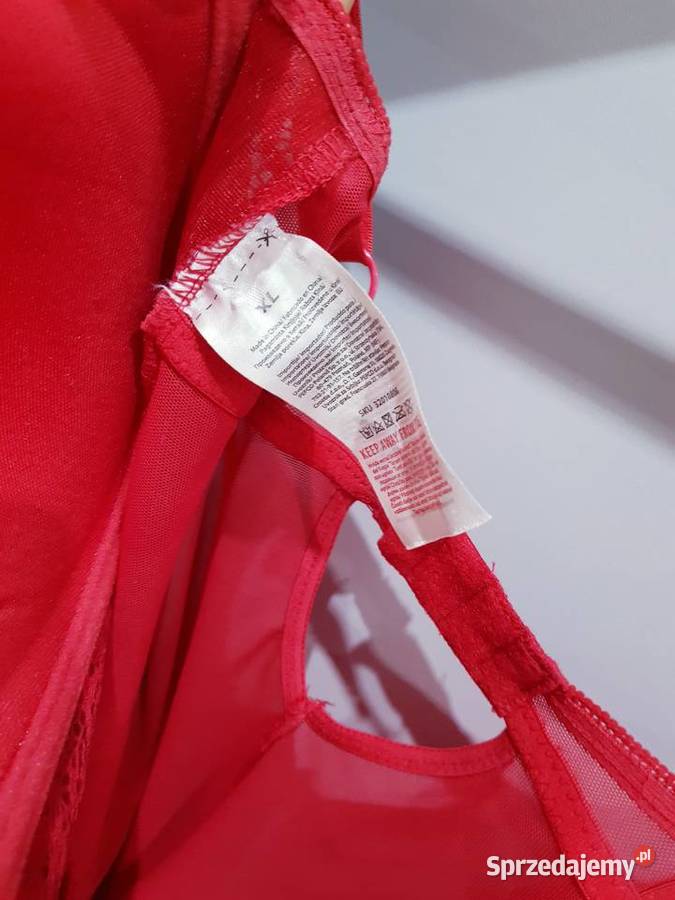Praktycznie nowe koronkowe body w dużym