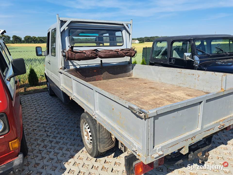 Mercedes 208 23d doka 2300cm3 Mercedes-Benz