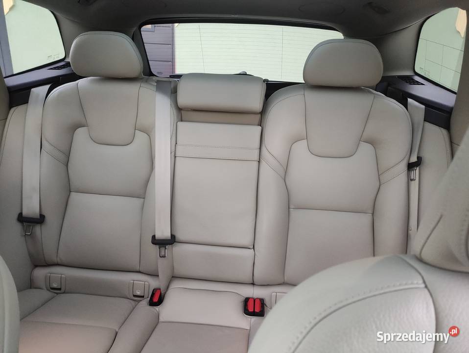 VOLVO XC 60 T5 20 250 Automat Stan Mały przebieg XC 60 podkarpackie sprzedam