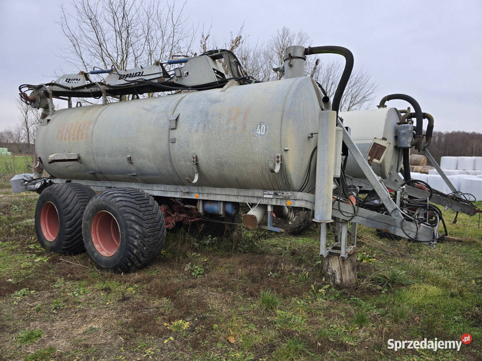 Wóz asenizacyjny BRIRI Behalterbau VTTW140 14 uszkodzony Baliki