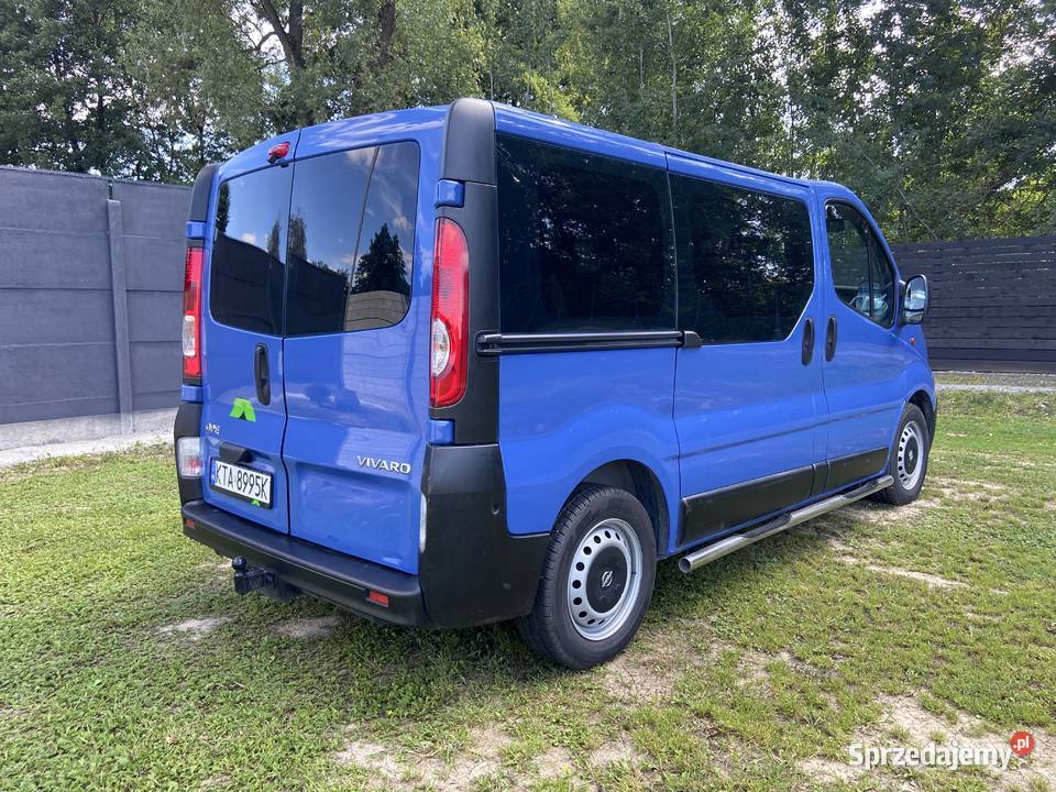 Opel VivaroTrafic 20 cdti 9osobowy kamera cofania Vivaro Lisia Góra